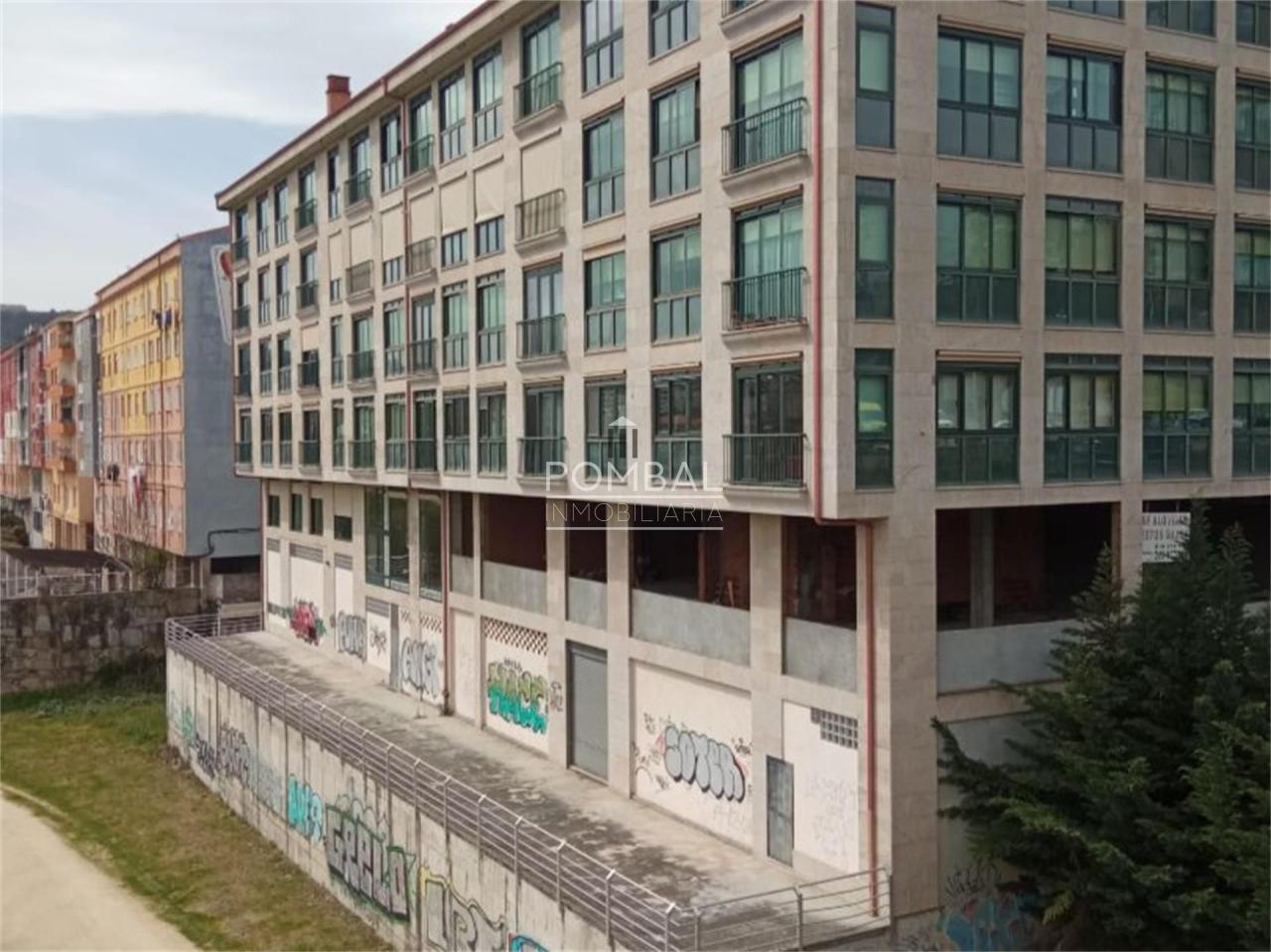 175260004070700027979_175259940311 Local comercial en alquiler en A Ponte