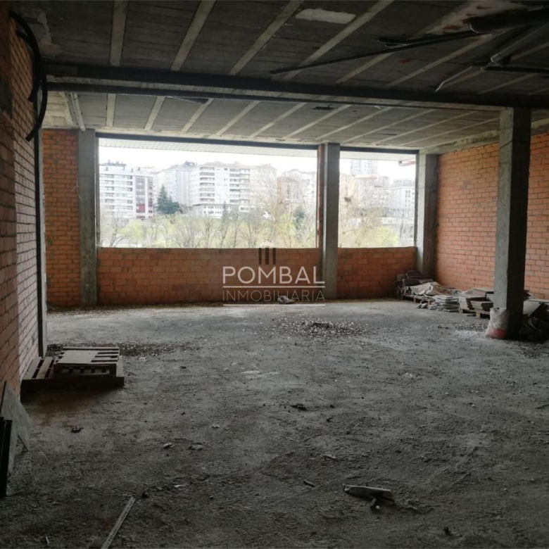 Local comercial en alquiler en A Ponte