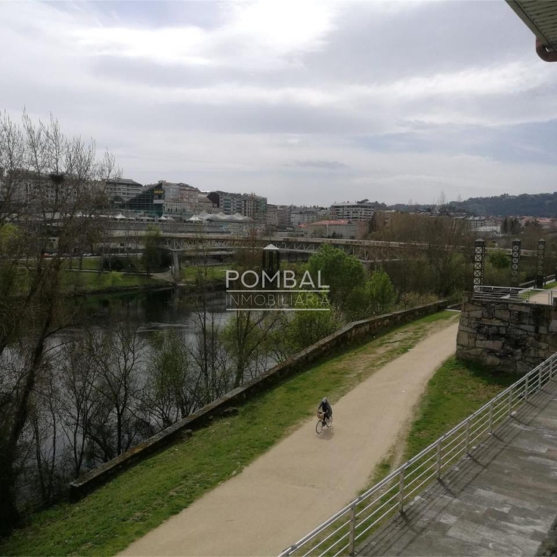 Local comercial en alquiler en A Ponte