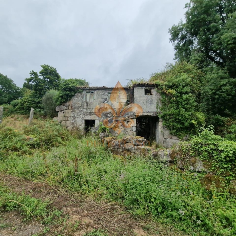 Casa rústica en venta en Peitieiros – Gondomar