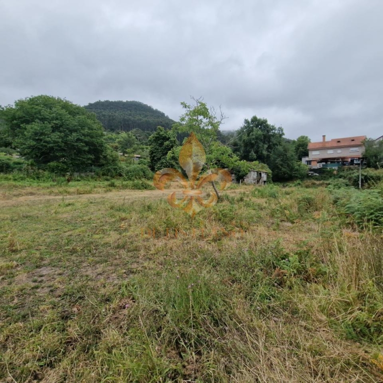 Casa rústica en venta en Peitieiros – Gondomar