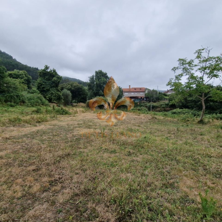 Casa rústica en venta en Peitieiros – Gondomar