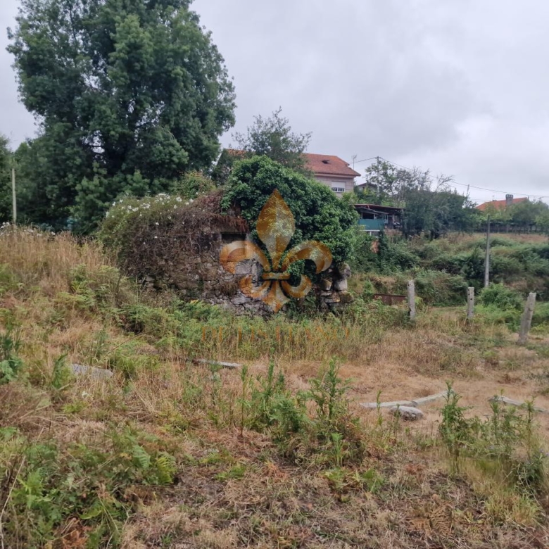 Casa rústica en venta en Peitieiros – Gondomar