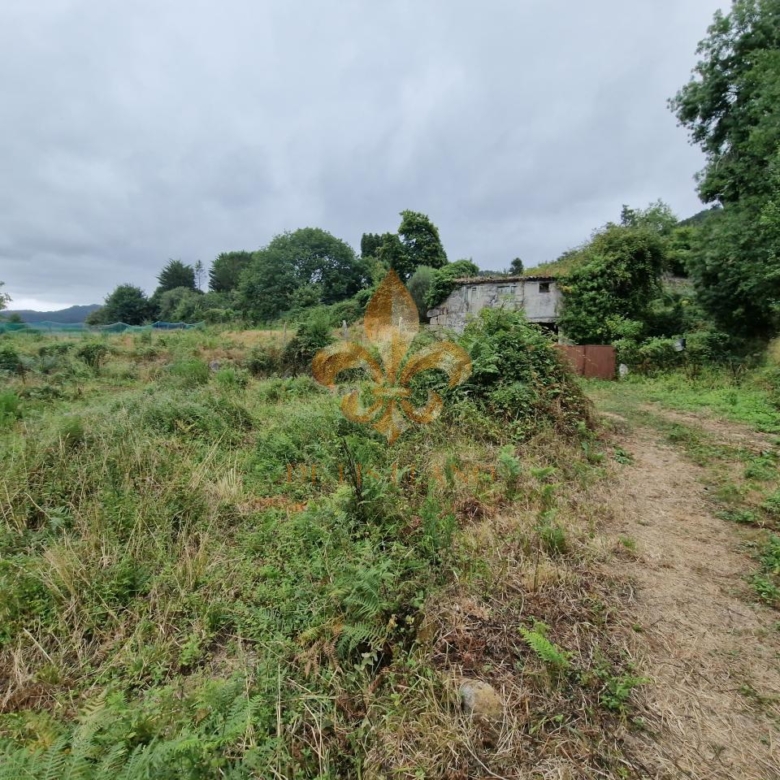 Casa rústica en venta en Peitieiros – Gondomar