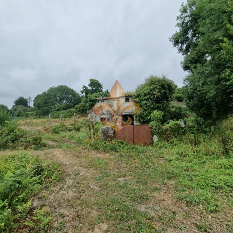 Casa rústica en venta en Peitieiros – Gondomar