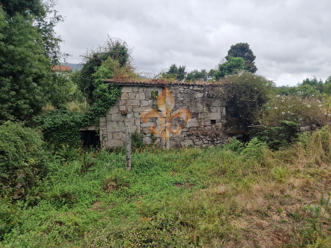 175328458421200041974_175328426255 Casa rústica en venta en Peitieiros – Gondomar