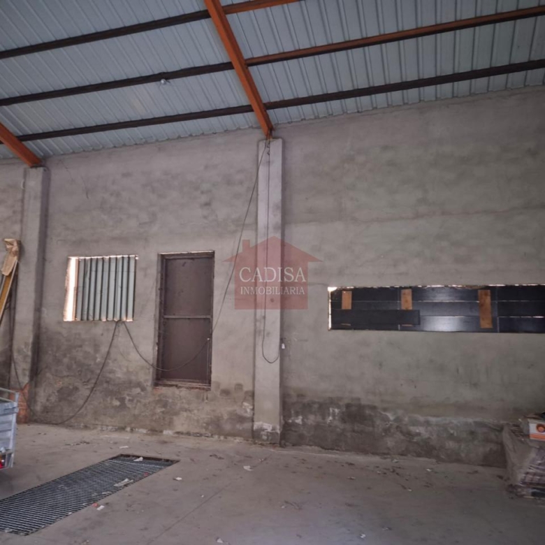 NAVE EN ALQUILER EN VILLARES PUEBLO CENTRO