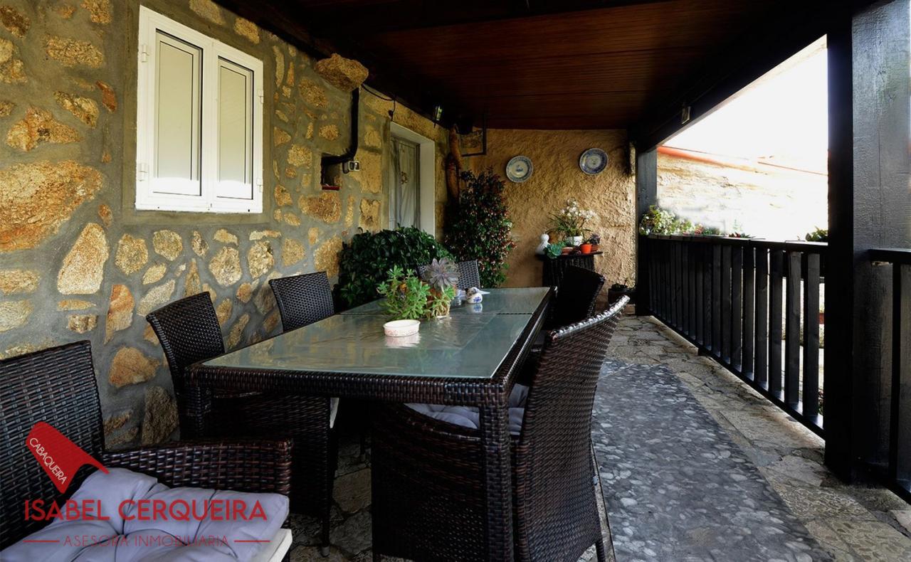 ¡VIVE, EMPRENDE O INVIERTE! CASA DE PIEDRA CON PISCINA Y AMPLIA FINCA EN TOMIÑO