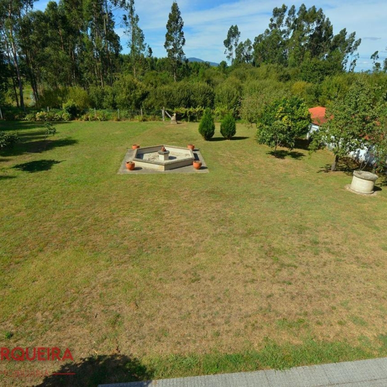GRAN VIVIENDA EN VALENÇA CON 6.000 m² DE TERRENO – IDEAL PARA CASA RURAL