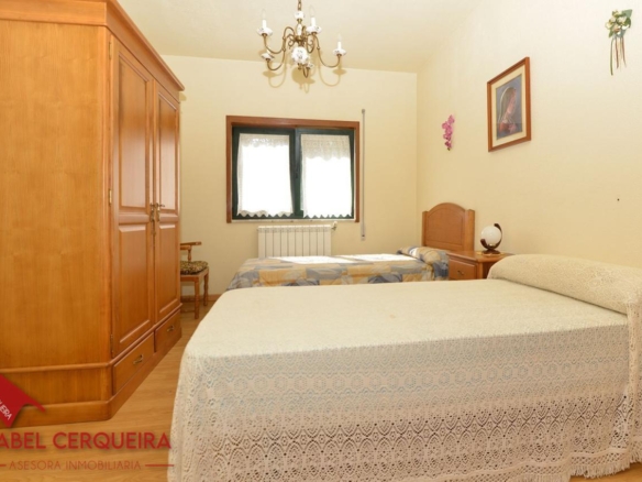 GRAN VIVIENDA EN VALENÇA CON 6.000 m² DE TERRENO – IDEAL PARA CASA RURAL