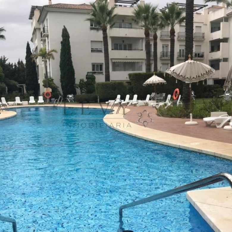 Fantastico Piso en venta en Nueva Andalucia cerca de Puerto Banus
