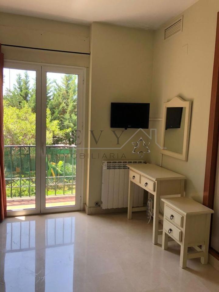Fantastico Piso en venta en Nueva Andalucia cerca de Puerto Banus