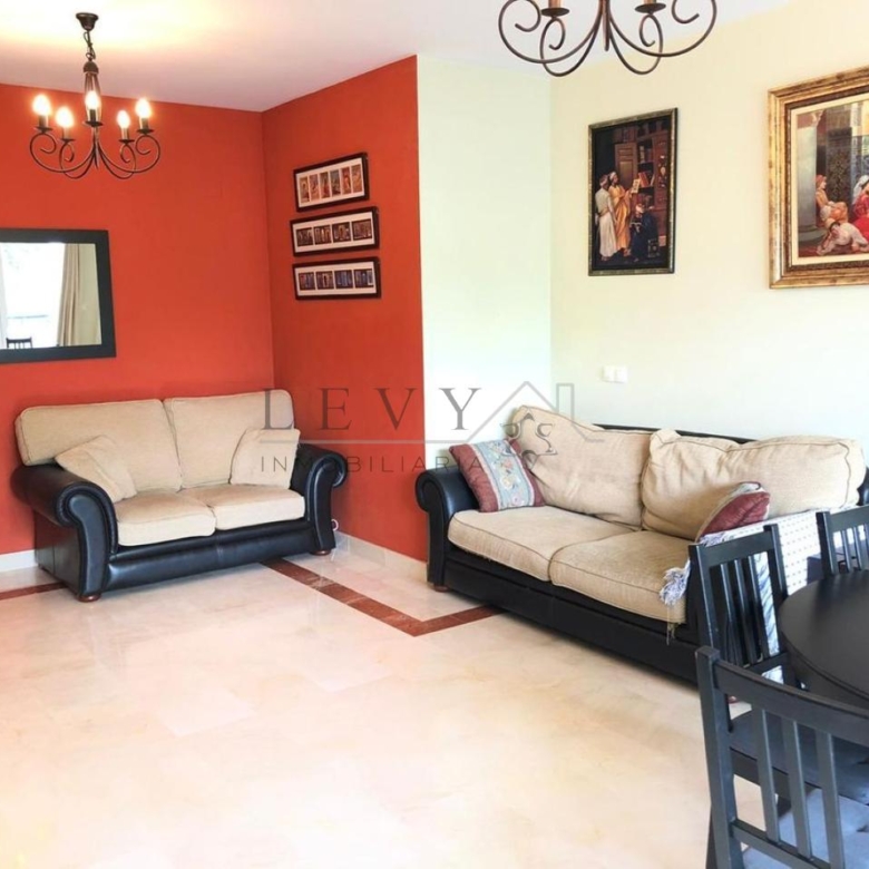 Fantastico Piso en venta en Nueva Andalucia cerca de Puerto Banus
