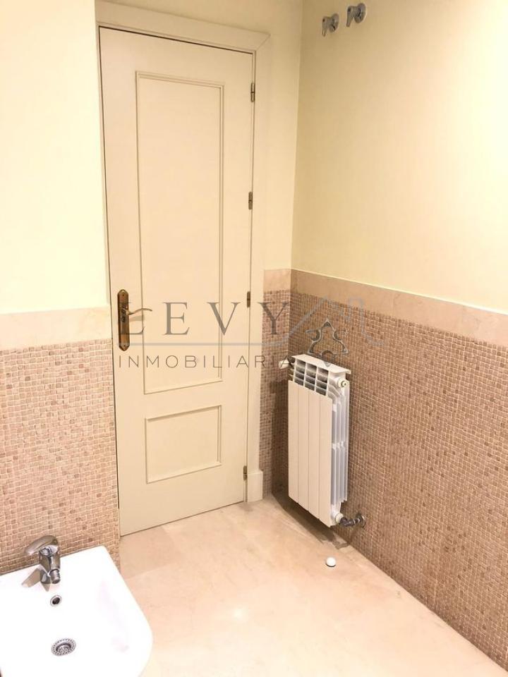 Fantastico Piso en venta en Nueva Andalucia cerca de Puerto Banus