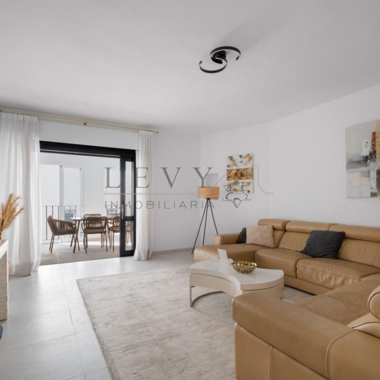 Apartamento en Playa El Duque Puerto Banús Marbella