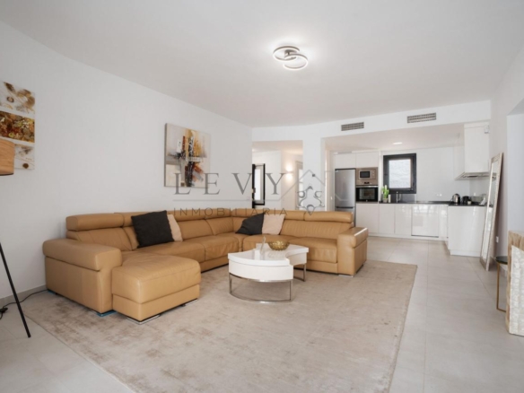 Apartamento en Playa El Duque Puerto Banús Marbella