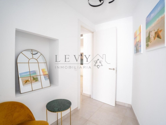 Apartamento en Playa El Duque Puerto Banús Marbella