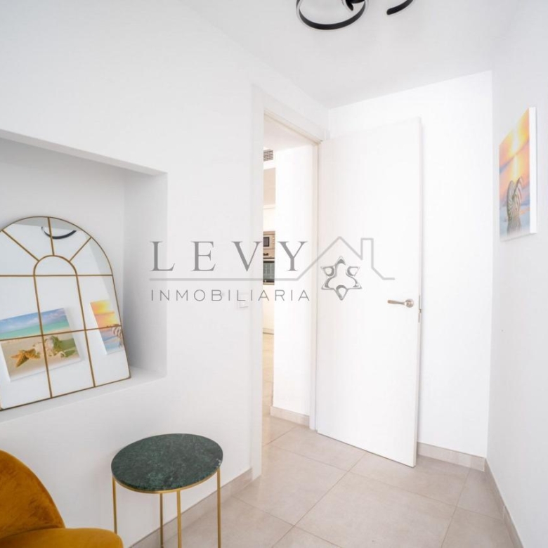 Apartamento en Playa El Duque Puerto Banús Marbella