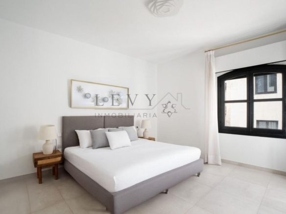 Apartamento en Playa El Duque Puerto Banús Marbella