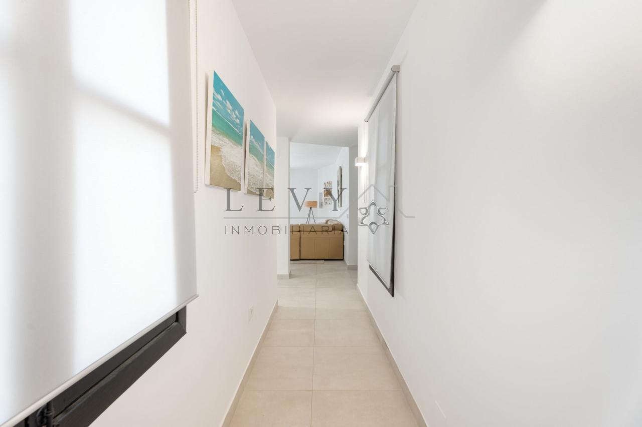 175507893845700165151_175507879142 Apartamento en Playa El Duque Puerto Banús Marbella