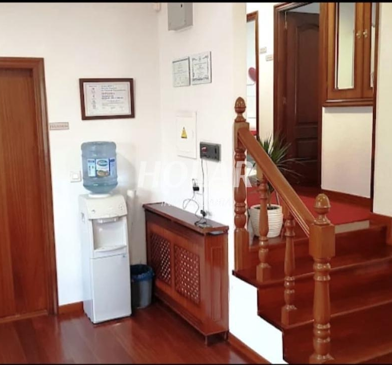 oficinas a pie de calle, plaza da miñoca