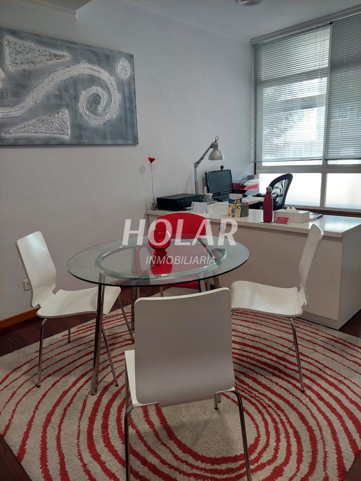 175509536227800028065_175509500845 oficinas a pie de calle, plaza da miñoca