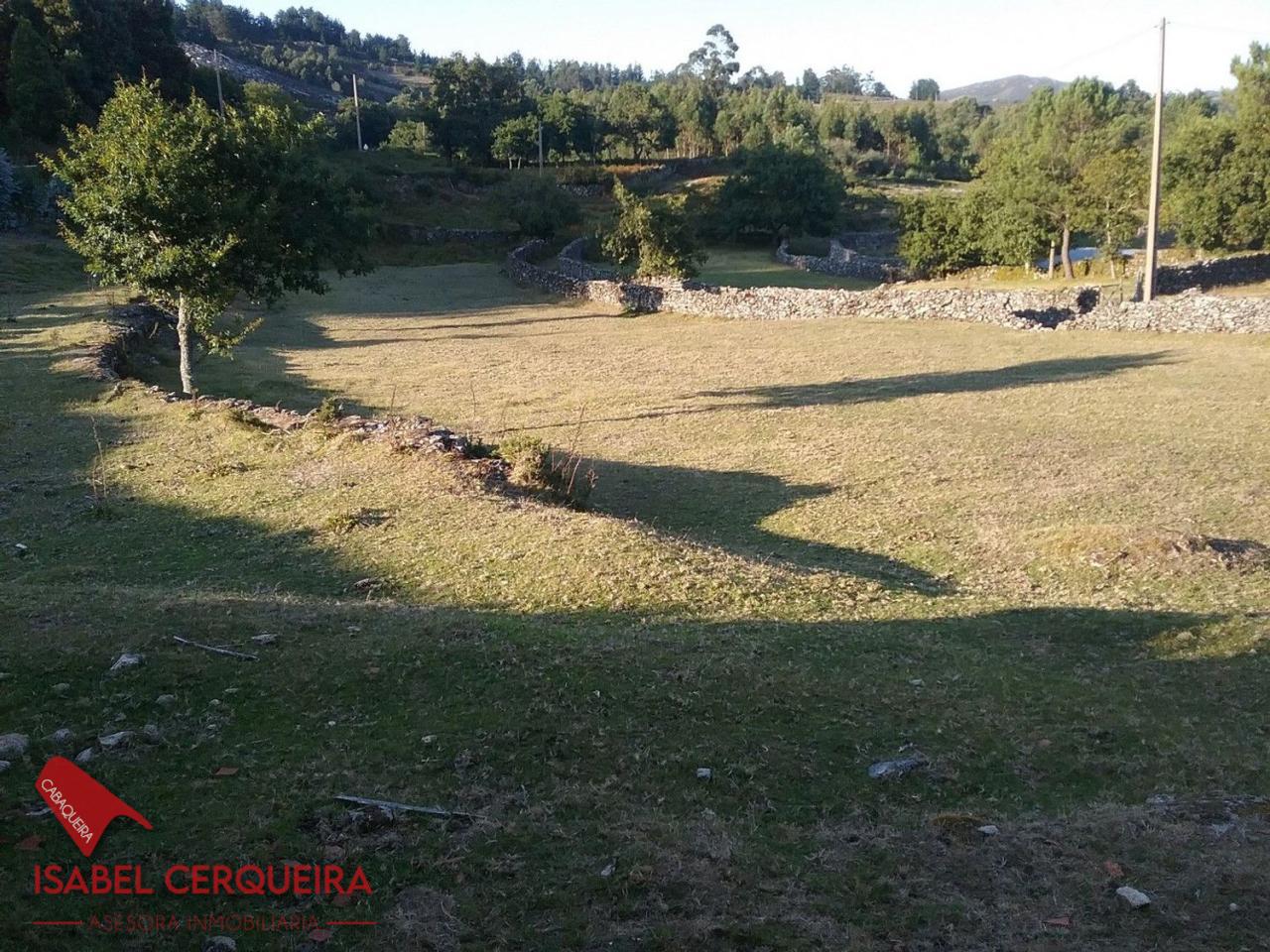 CASA HISTÓRICA DE 1900 EN OIA – 312 m² SOBRE UNA FINCA DE 5.769 m²