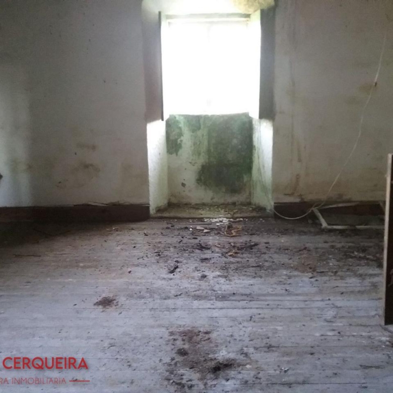 CASA HISTÓRICA DE 1900 EN OIA – 312 m² SOBRE UNA FINCA DE 5.769 m²