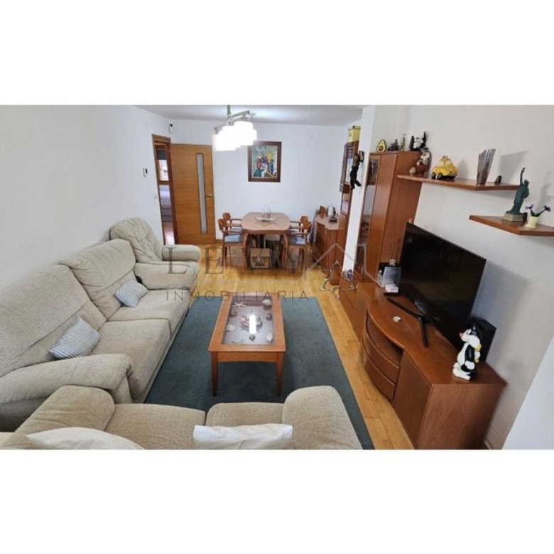 Piso de 4 habitaaciones en Parque del Mediterraneo