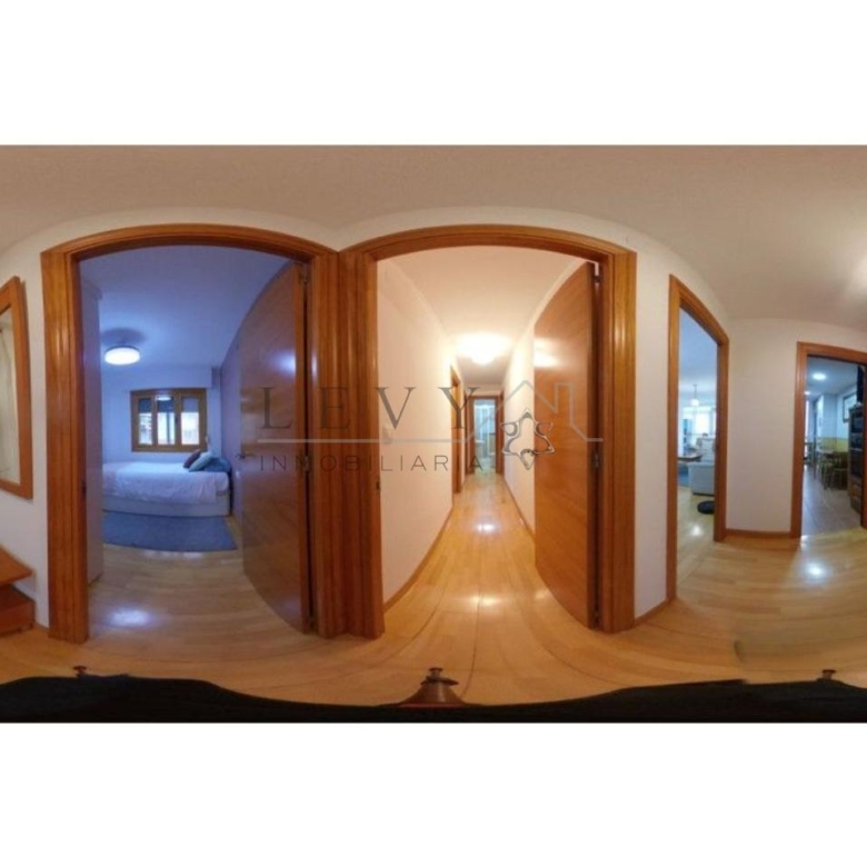 Piso de 4 habitaaciones en Parque del Mediterraneo