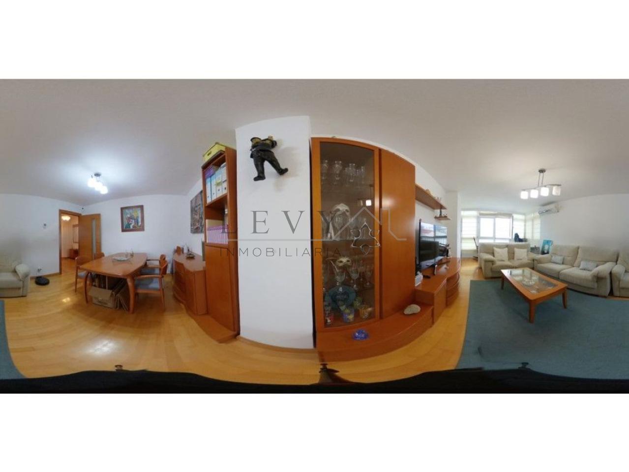 175559967950200165268_175559944961 Piso de 4 habitaaciones en Parque del Mediterraneo