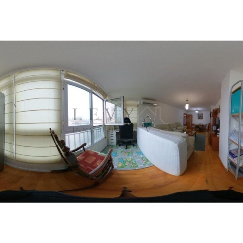Piso de 4 habitaaciones en Parque del Mediterraneo