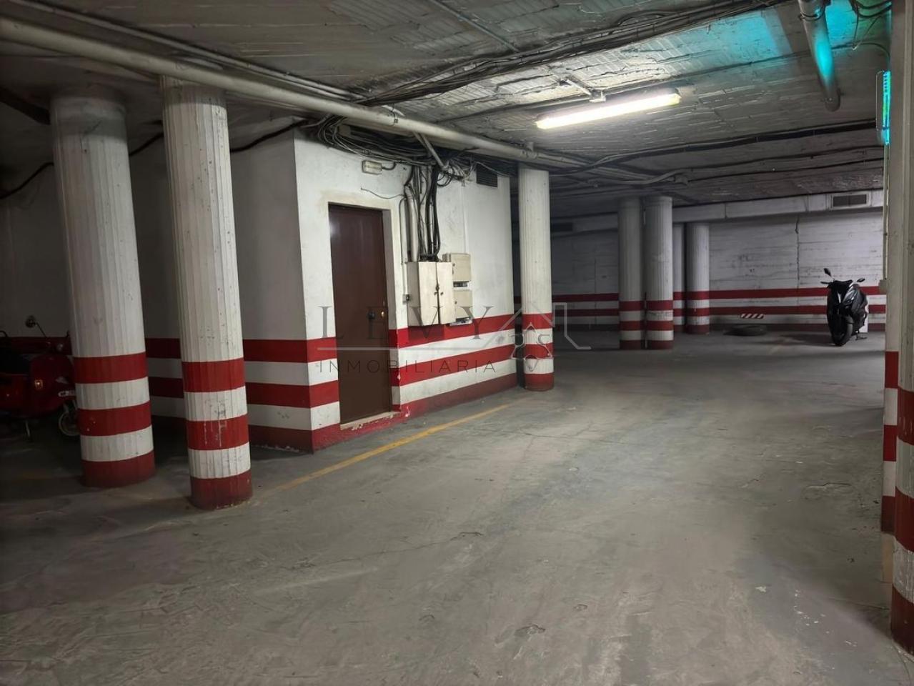 175560027162900165269_175560009657 OPORTUNIDAD para inversores en el centro de Málaga