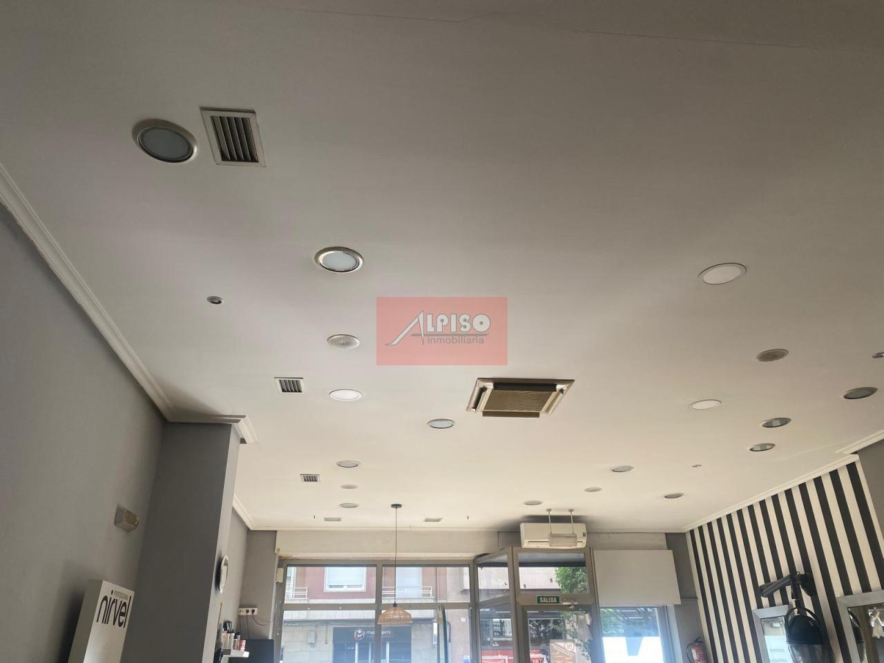 175579085589000028082_175570441125 Local Comercial en Ourense