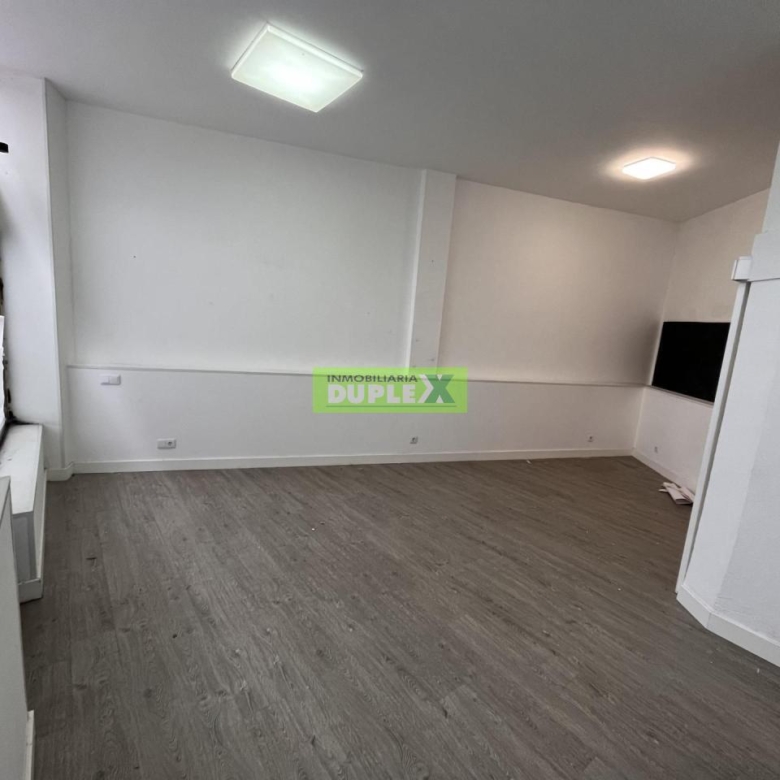 ¡Local Comercial Ideal en Pleno Centro!