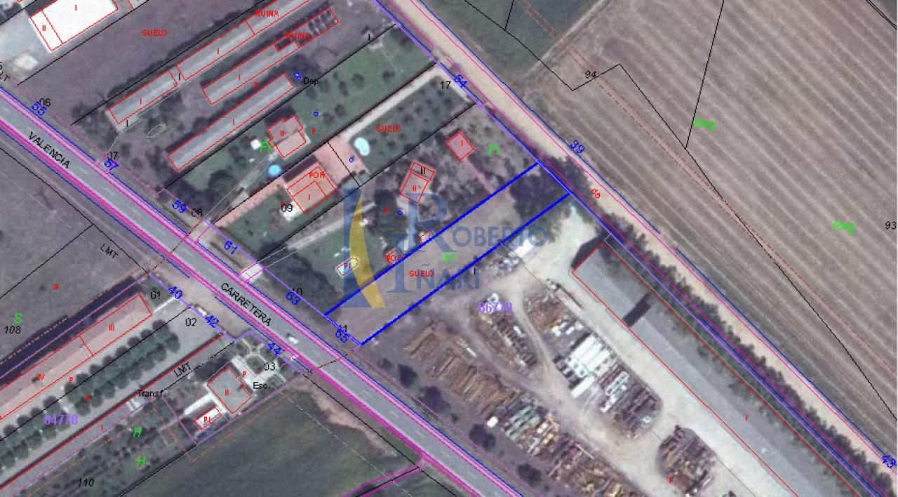 VENTA PARCELA URBANA DE 2811 M²