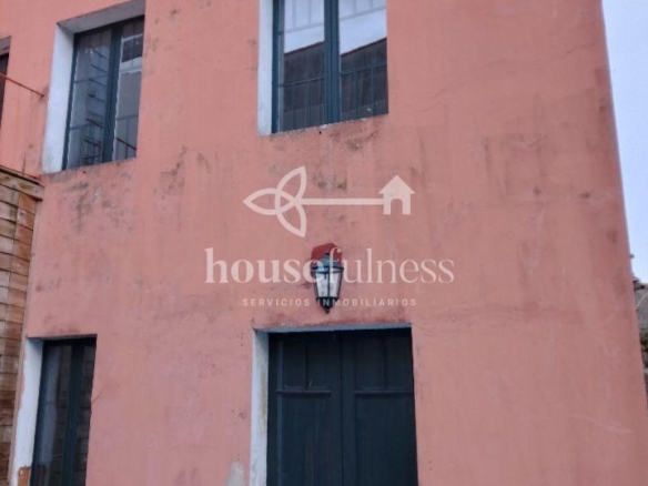 Preciosa finca con una casa unica y muy personal en zona Esteiro