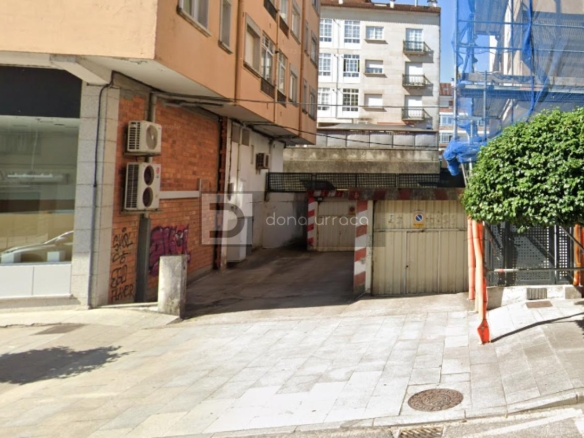 PLAZA DE GARAJE EN ALQUILER EN PLENO CENTRO DE TUI