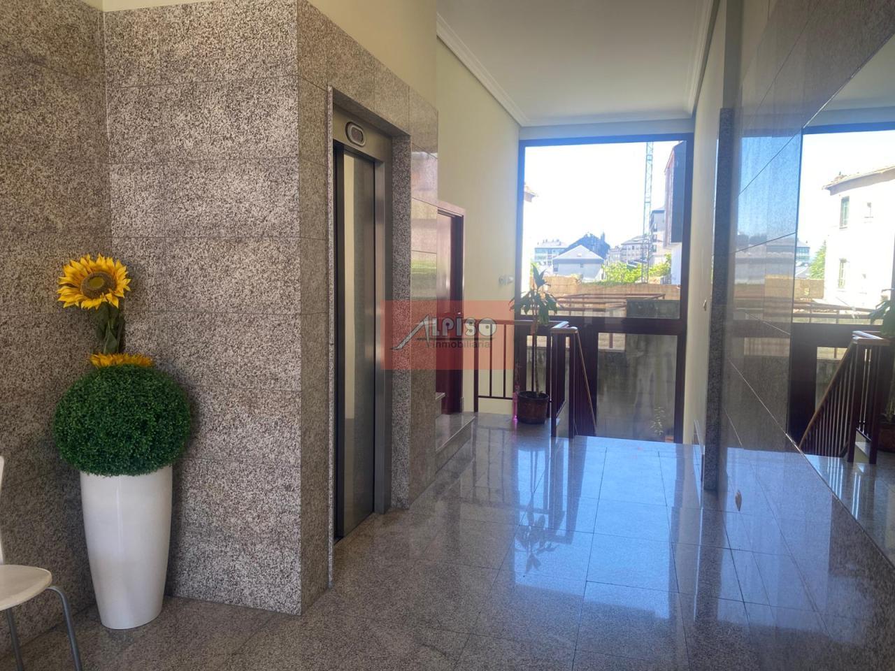 175811829288200068314_175274764193 Estudio seminuevo Auditorio
