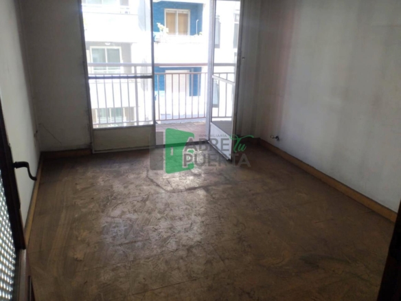 PISO PARA REFORMAR EN EL CENTRO