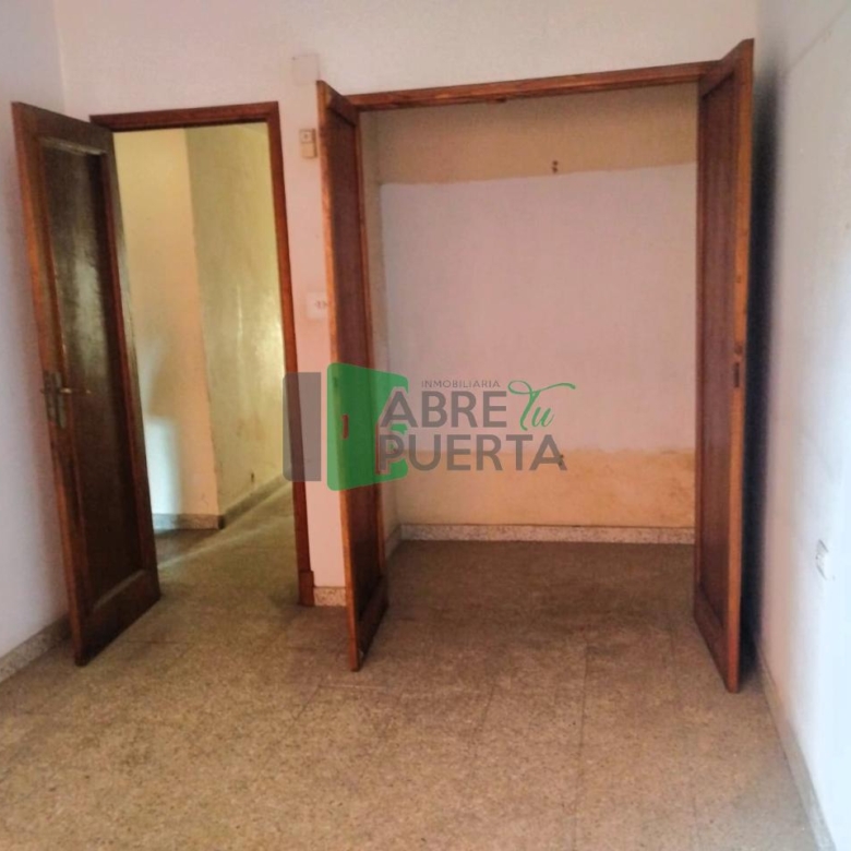 PISO PARA REFORMAR EN EL CENTRO