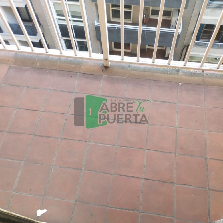 PISO PARA REFORMAR EN EL CENTRO
