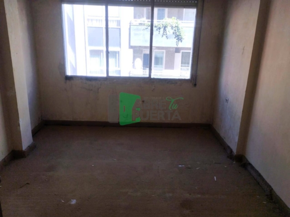 PISO PARA REFORMAR EN EL CENTRO
