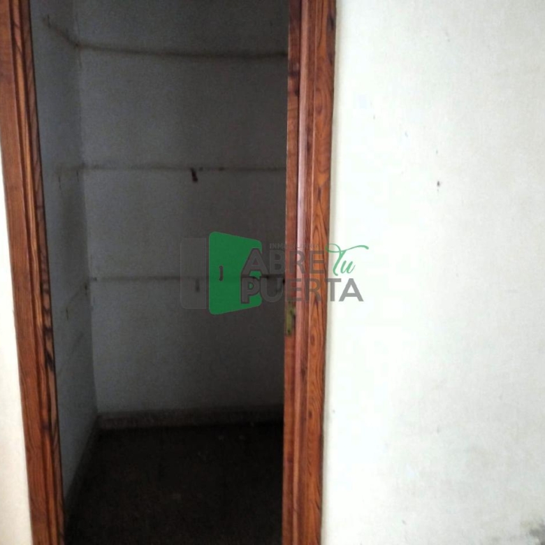 PISO PARA REFORMAR EN EL CENTRO