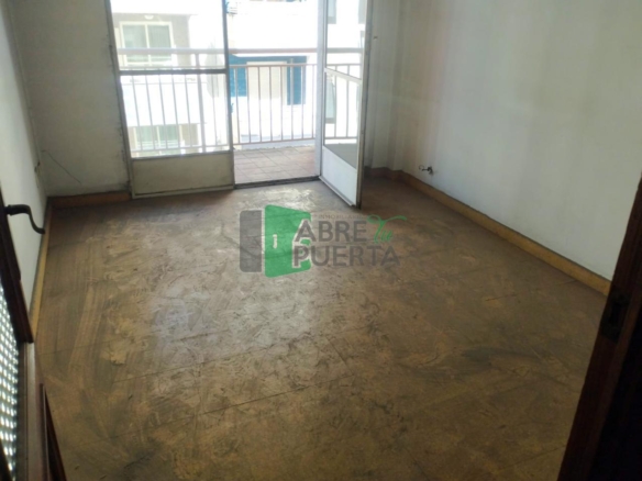 PISO PARA REFORMAR EN EL CENTRO