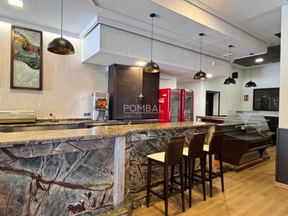 ALQUILERO VENTA  DE LOCAL DE HOSTELERIA PROFESIONAL