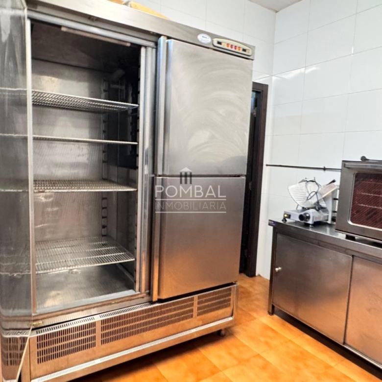 ALQUILERO VENTA  DE LOCAL DE HOSTELERIA PROFESIONAL
