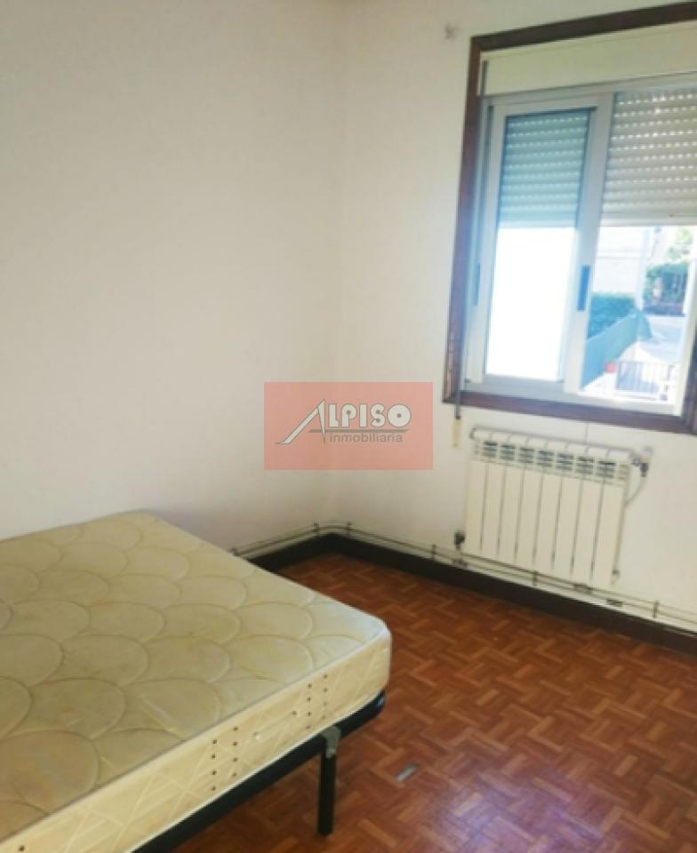 176000718600400028224_161536862572 Adosado en Ourense