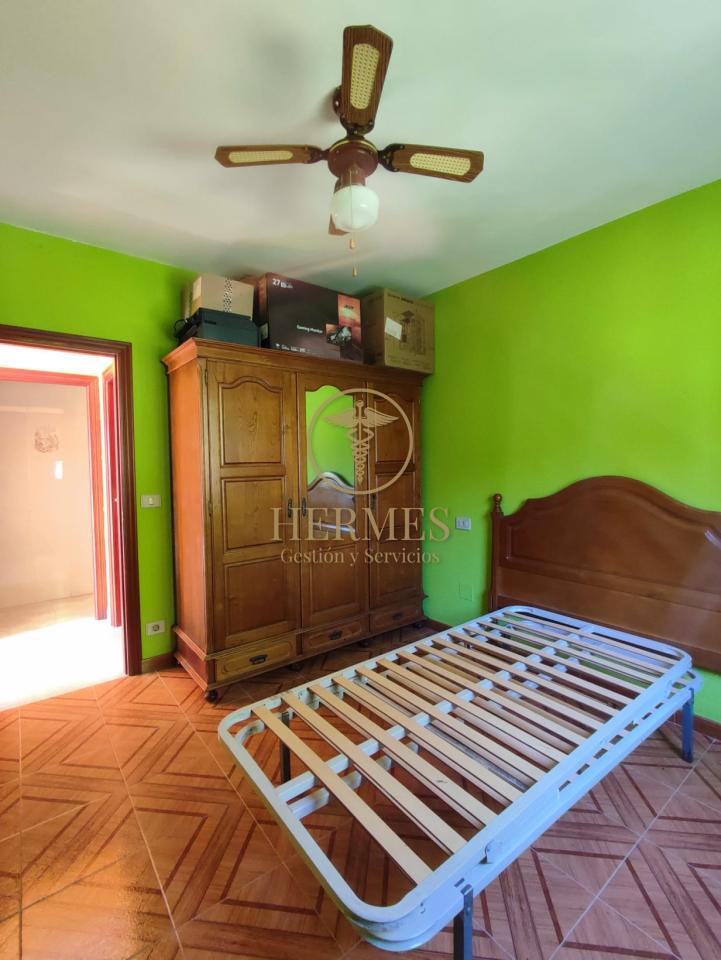 176044589512100040346_175999887724 Casa de plata baja en Tomiño!!