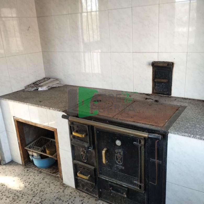 CASA PARA REFORMAR EN BOUZAS